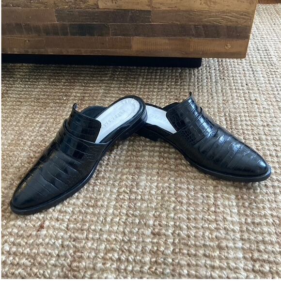 Freda Salvador “Keen” Black Croc-Print Leather Mule Flats - Picture 9 of 9